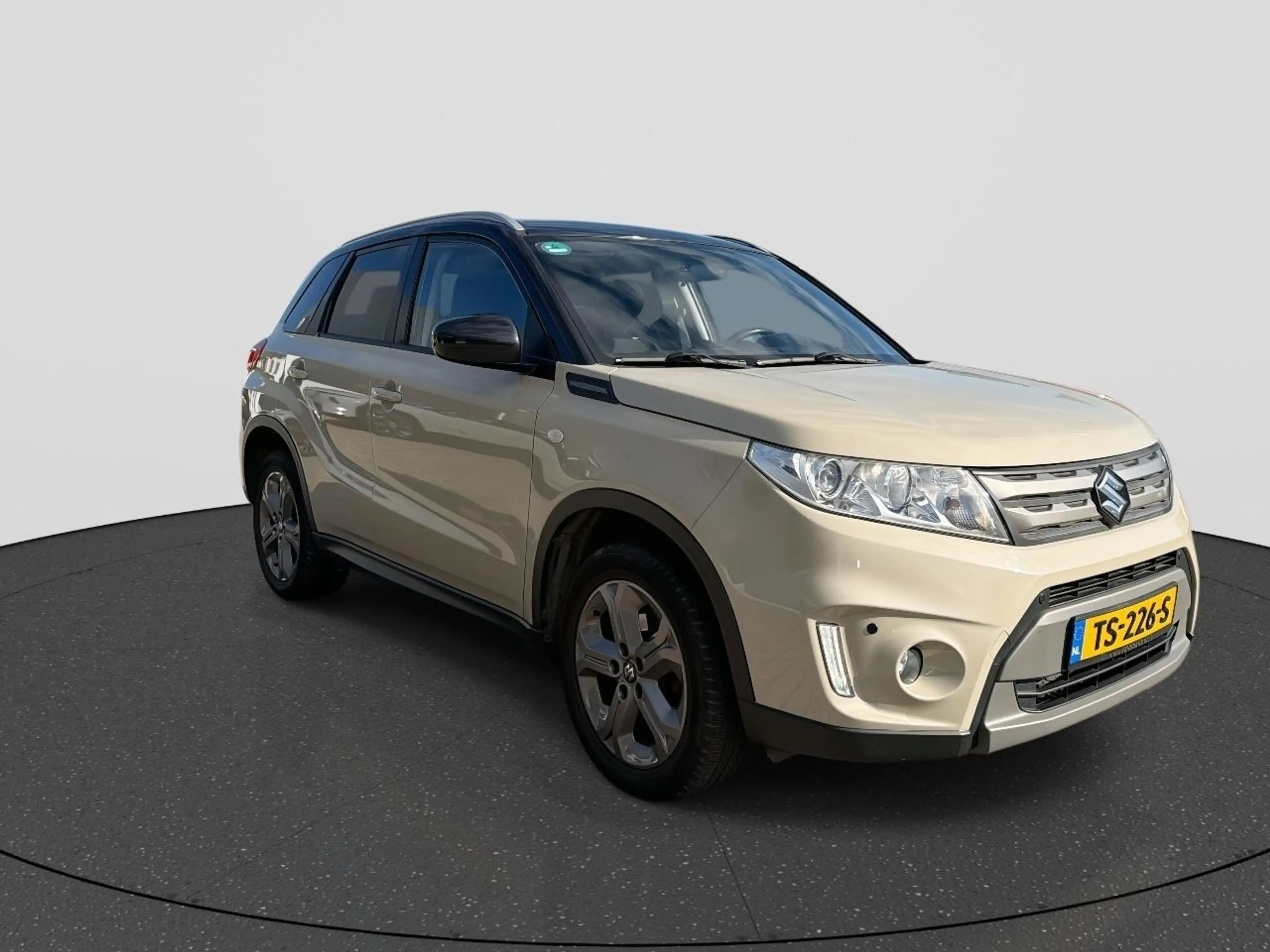 Suzuki Vitara 1.6 Exclusive | Navigatie | Camera | Climate Contr — photo 3