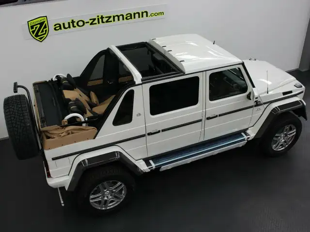 Maybach MERCEDES-BENZ G650 Maybach Landaulet | 1 OF 99 |