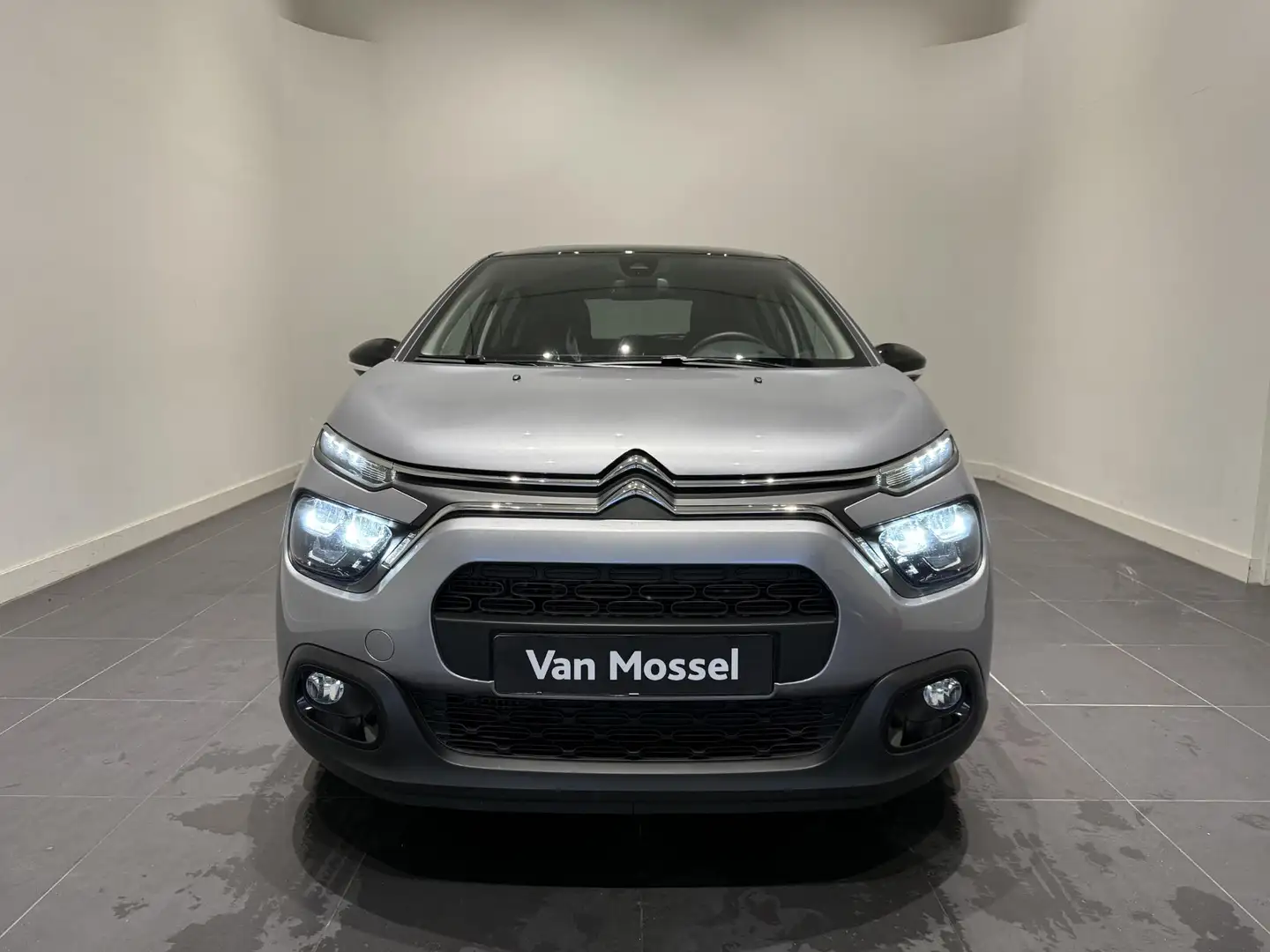 Citroen C3 1.2 PureTech Max | Apple Carplay & Android Auto | Grijs - 2