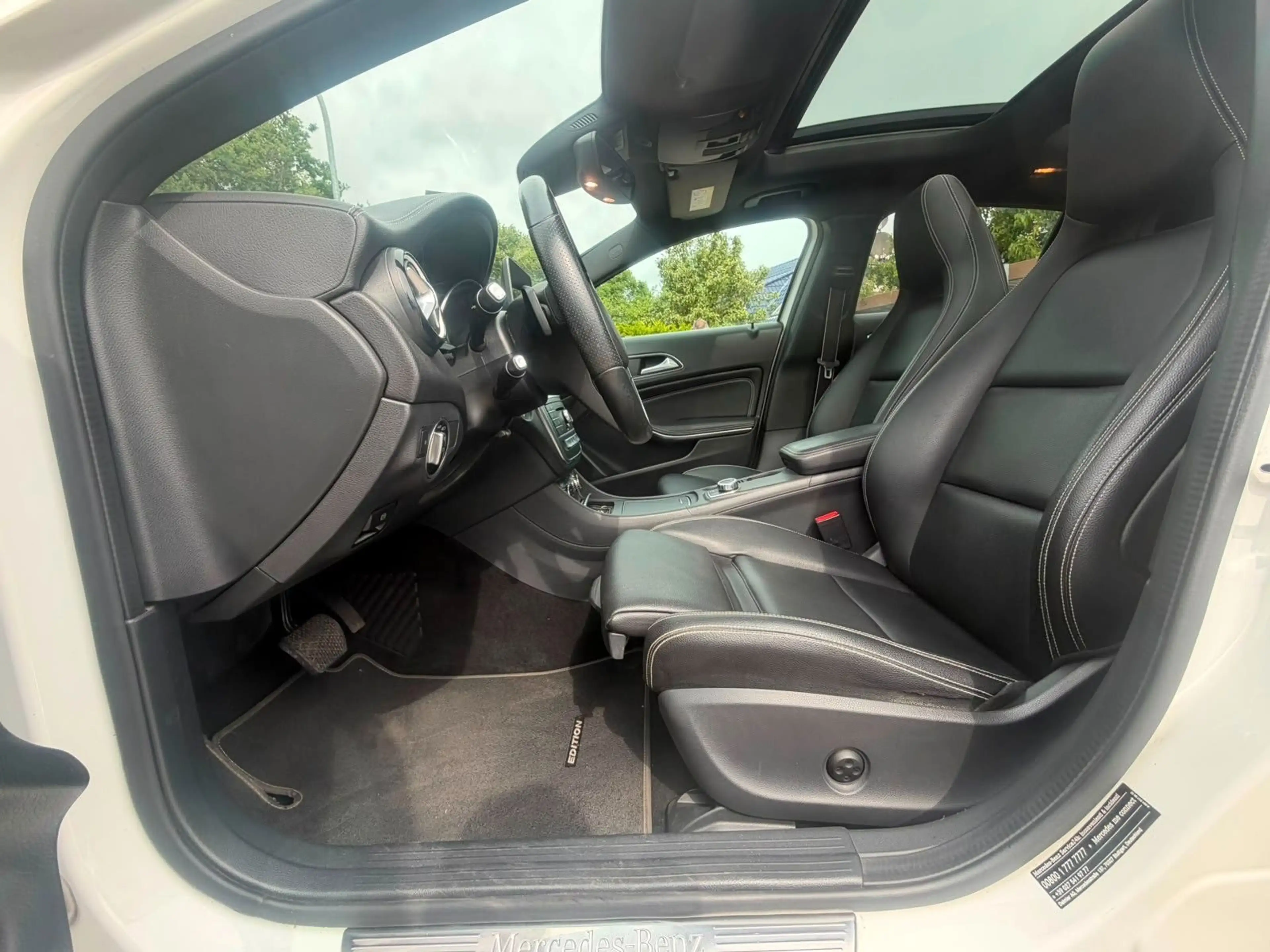 Mercedes-Benz GLA 220 d CDI 4Matic AMG Night Paket*CAM*PANO — photo 13