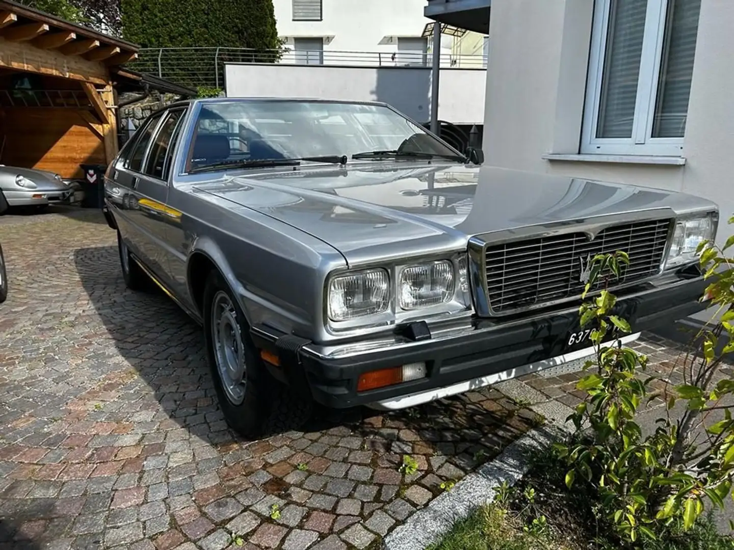 Maserati Quattroporte Argent - 1