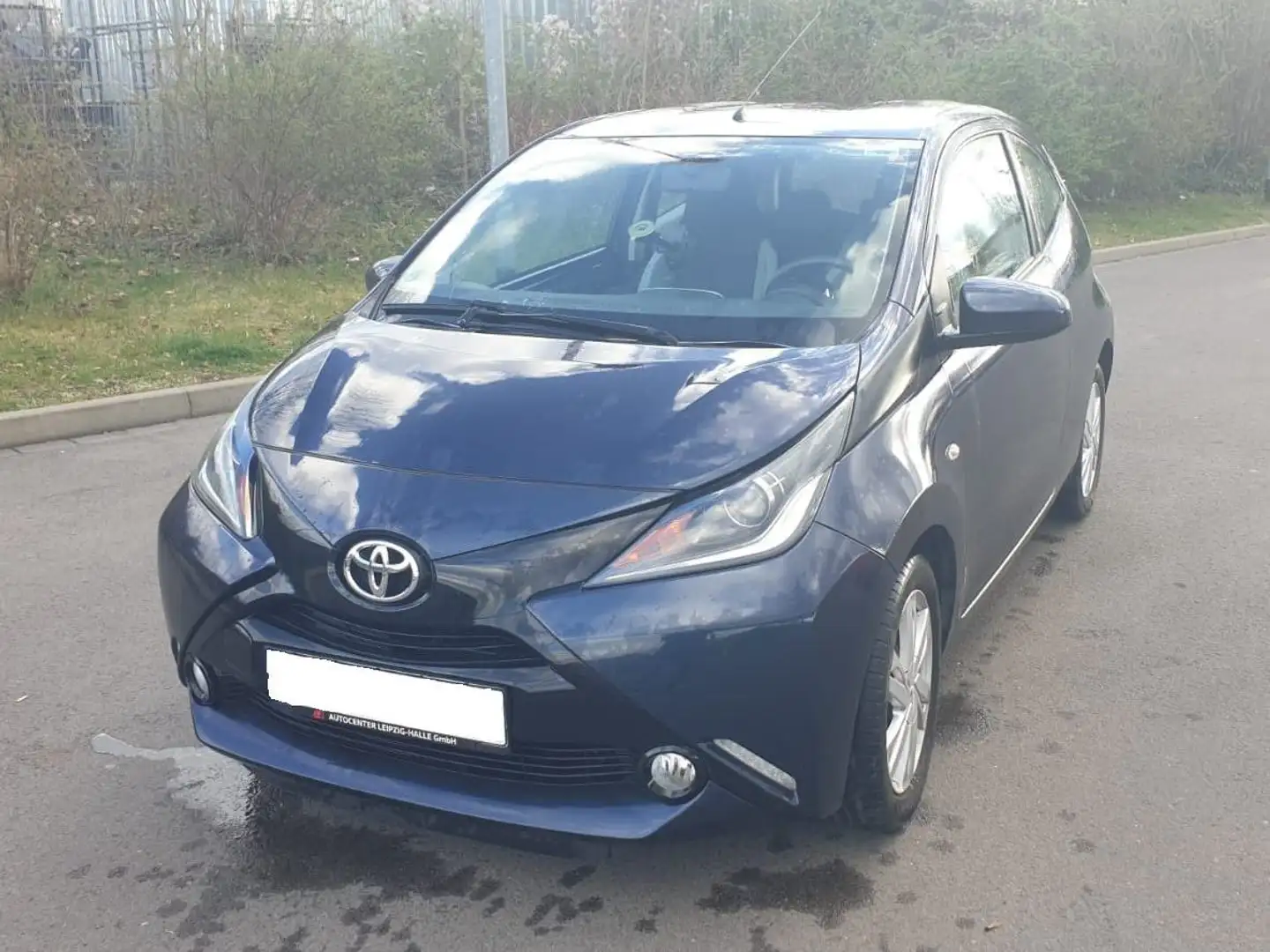 Toyota Aygo Aygo x-play - 2