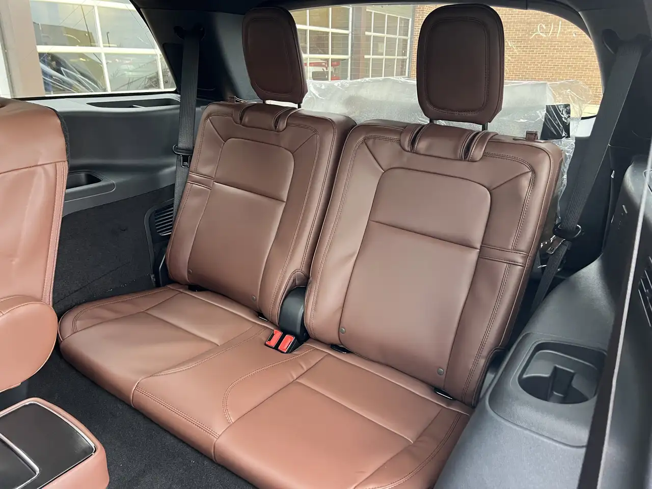 Lincoln Aviator снимка Lincoln Aviator