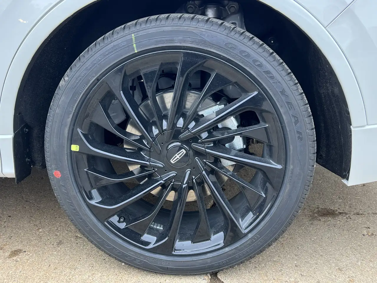 Lincoln Aviator снимка Lincoln Aviator