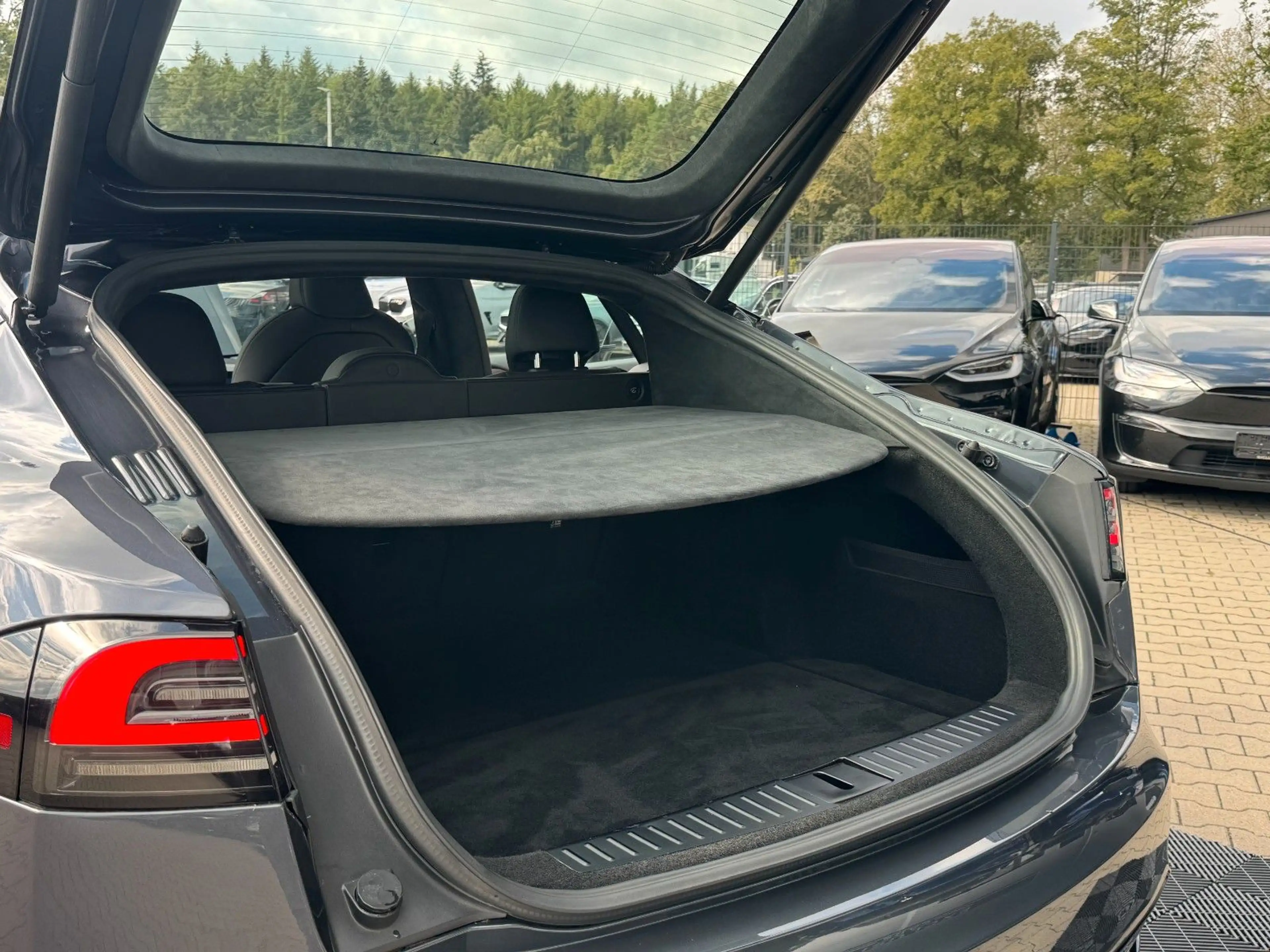 Tesla Model S MODEL S PALLADIUM | FULL SELF DRIVE4 KI | MATRIX — photo 15