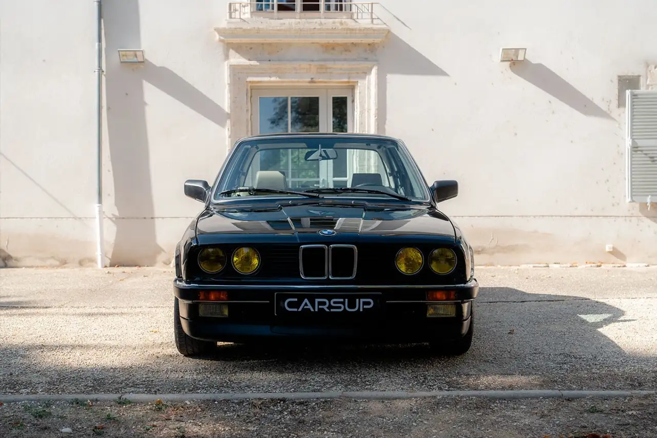 BMW 320 i coupé - 6 cyl 125 ch Phase 1.5 - Boîte mécanique - BBS - Cuir beige, foto 8