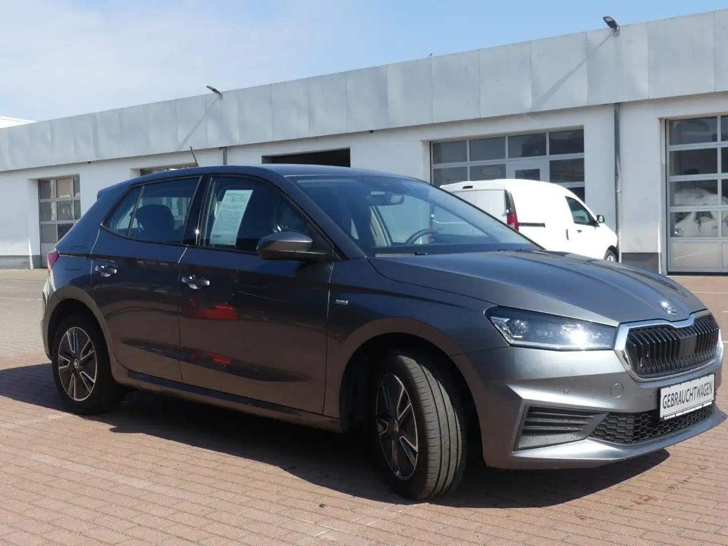 Skoda Fabia Tour *Navi*Klimaautom* Gris - 2