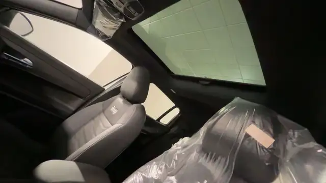 Jeep Avenger view 9