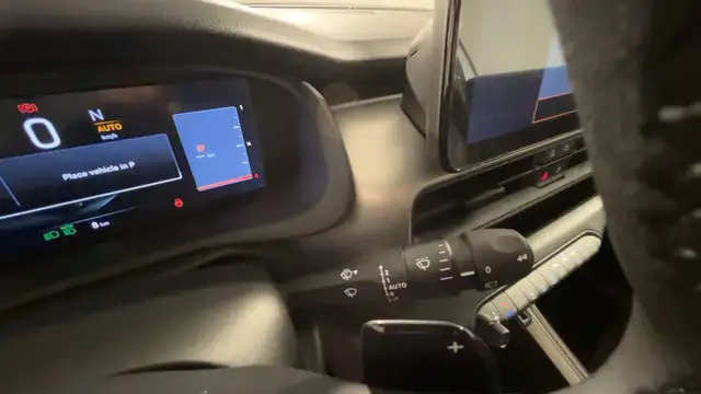 Jeep Avenger view 15
