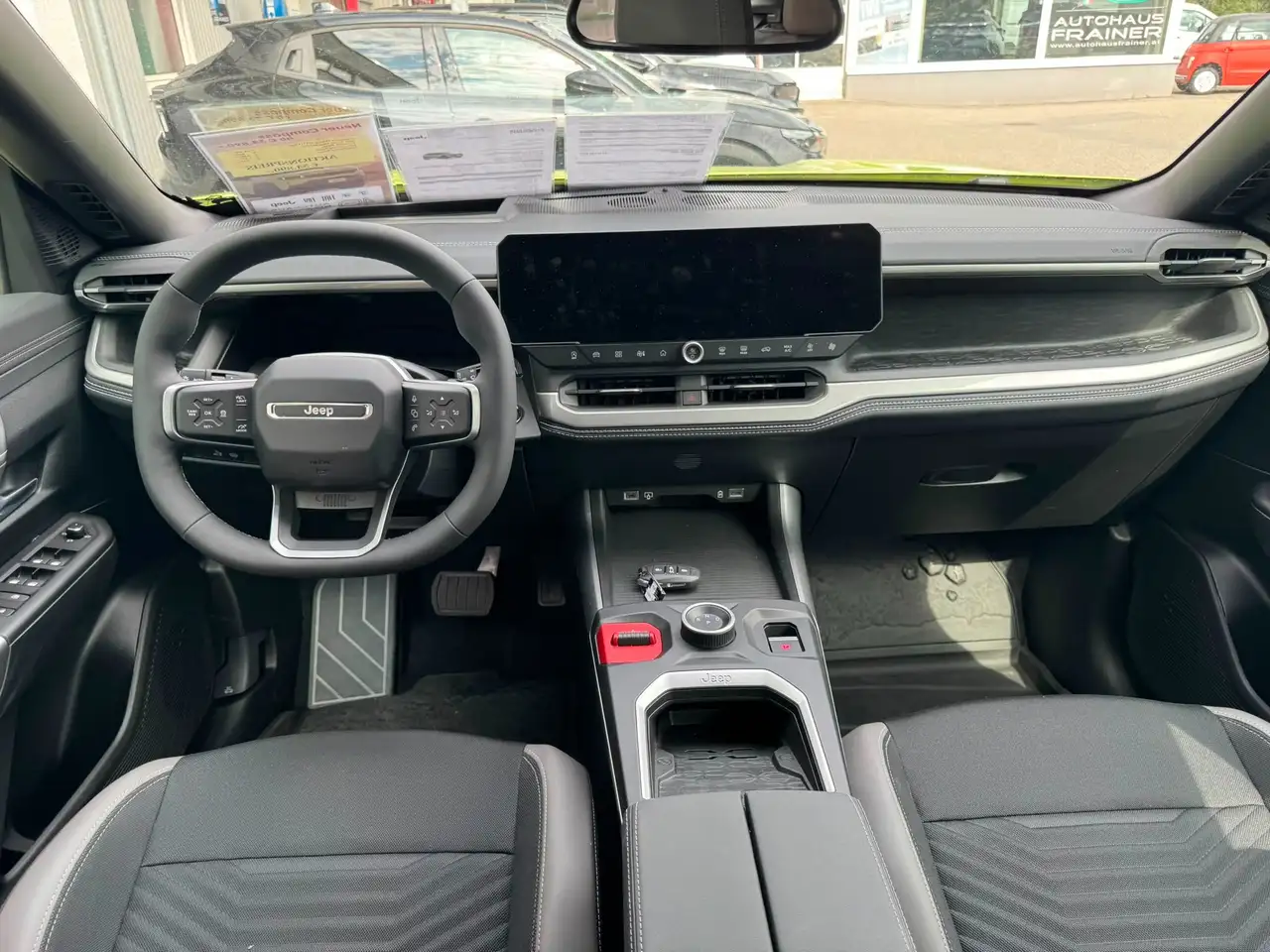 Jeep Compass 2026 — фото 13
