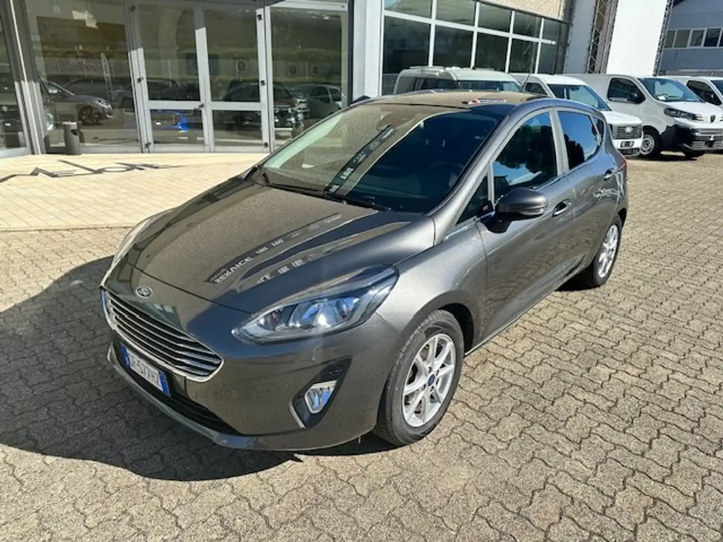 Ford Fiesta Fiesta 5p 1.0 ecoboost hybrid Titanium s Gris - 2