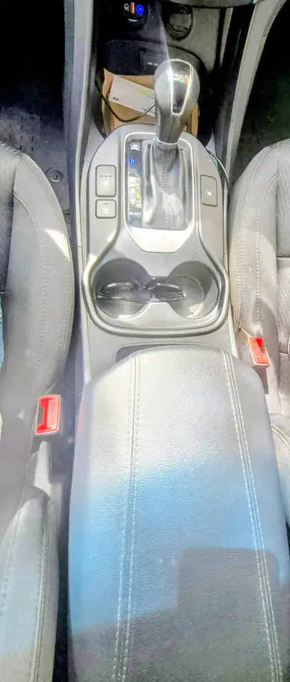 Hyundai SANTA FE photo Hyundai SANTA FE