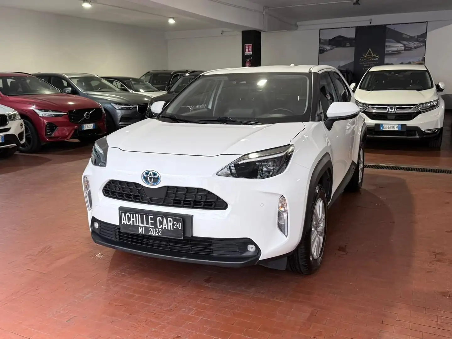 Toyota Yaris Cross 1.5h Business fwd e-cvt *PREZZO REALE* Weiß - 1