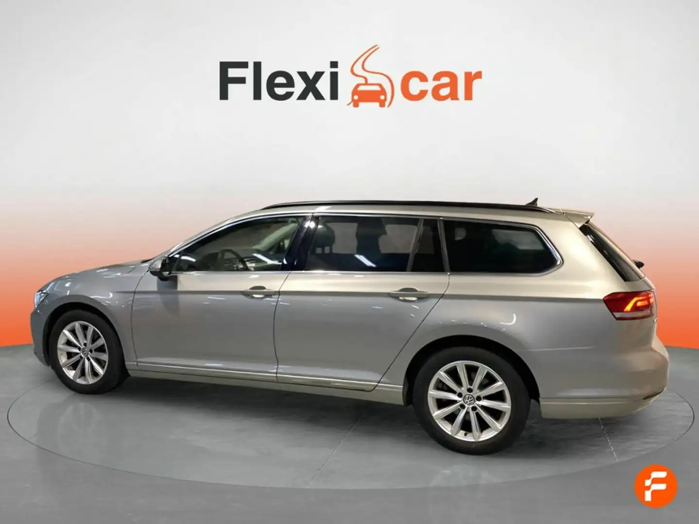 Volkswagen Passat Variant Advance 2.0 TDI 150CV BMT Giallo - 2