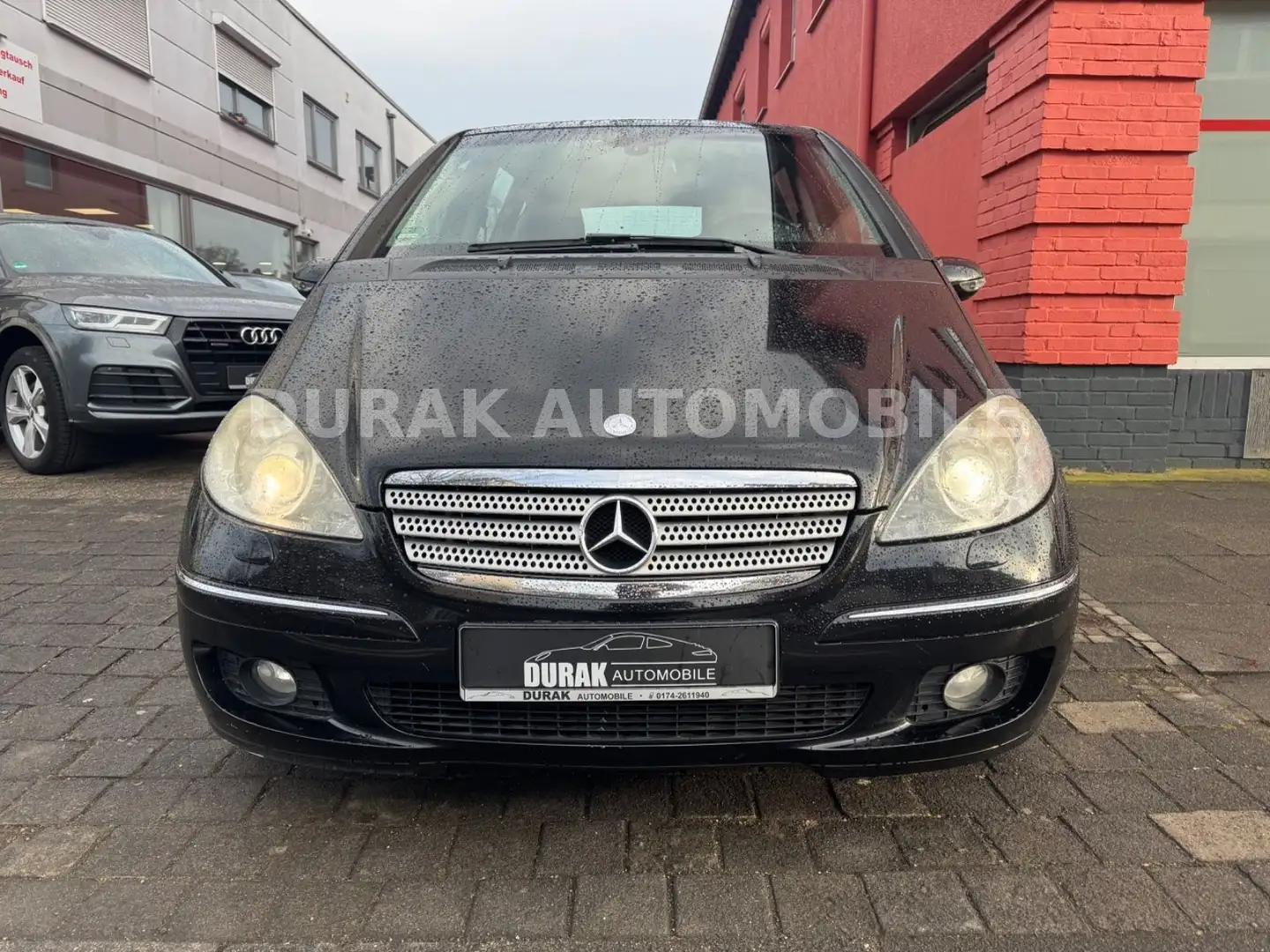 Mercedes-Benz A 180 CDI AVANTGARDE/ XENON/ TEILLEDER Schwarz - 1