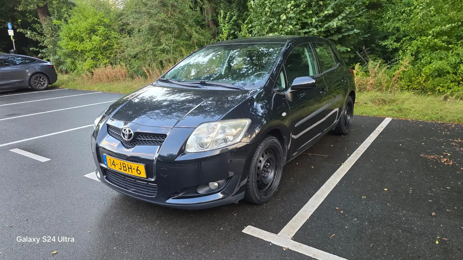 Toyota Auris 1.6-16V Dynamic Zwart - 1