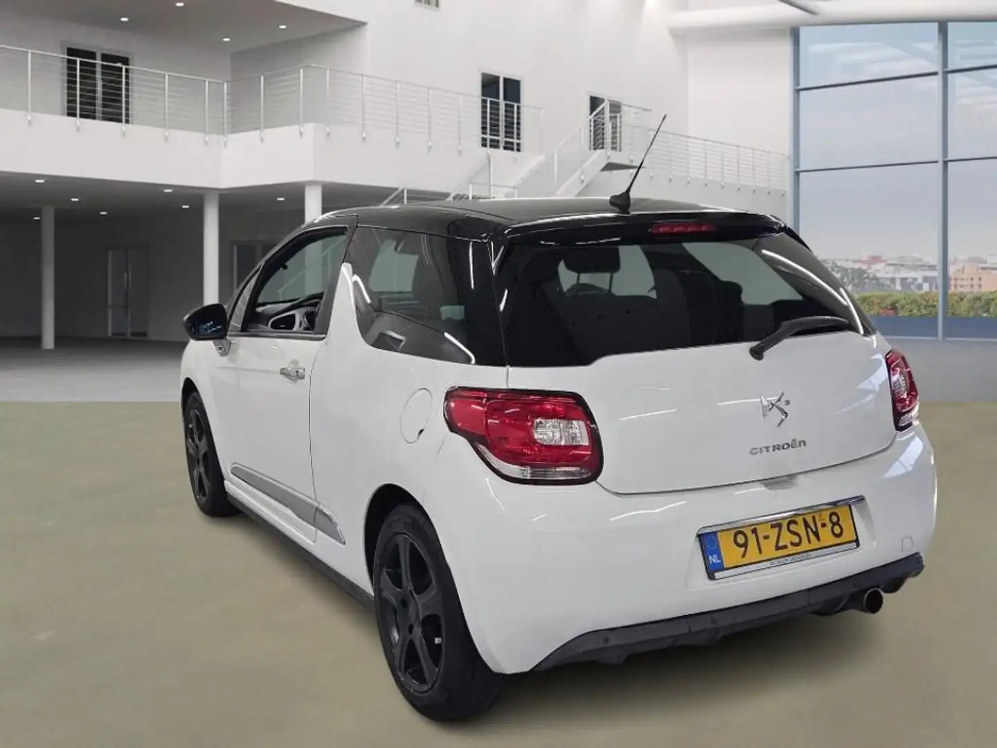 Citroen DS3 1.2 VTi Business NAVI PSENSOR CRUISE 2 X SLEUTELS Bianco - 2