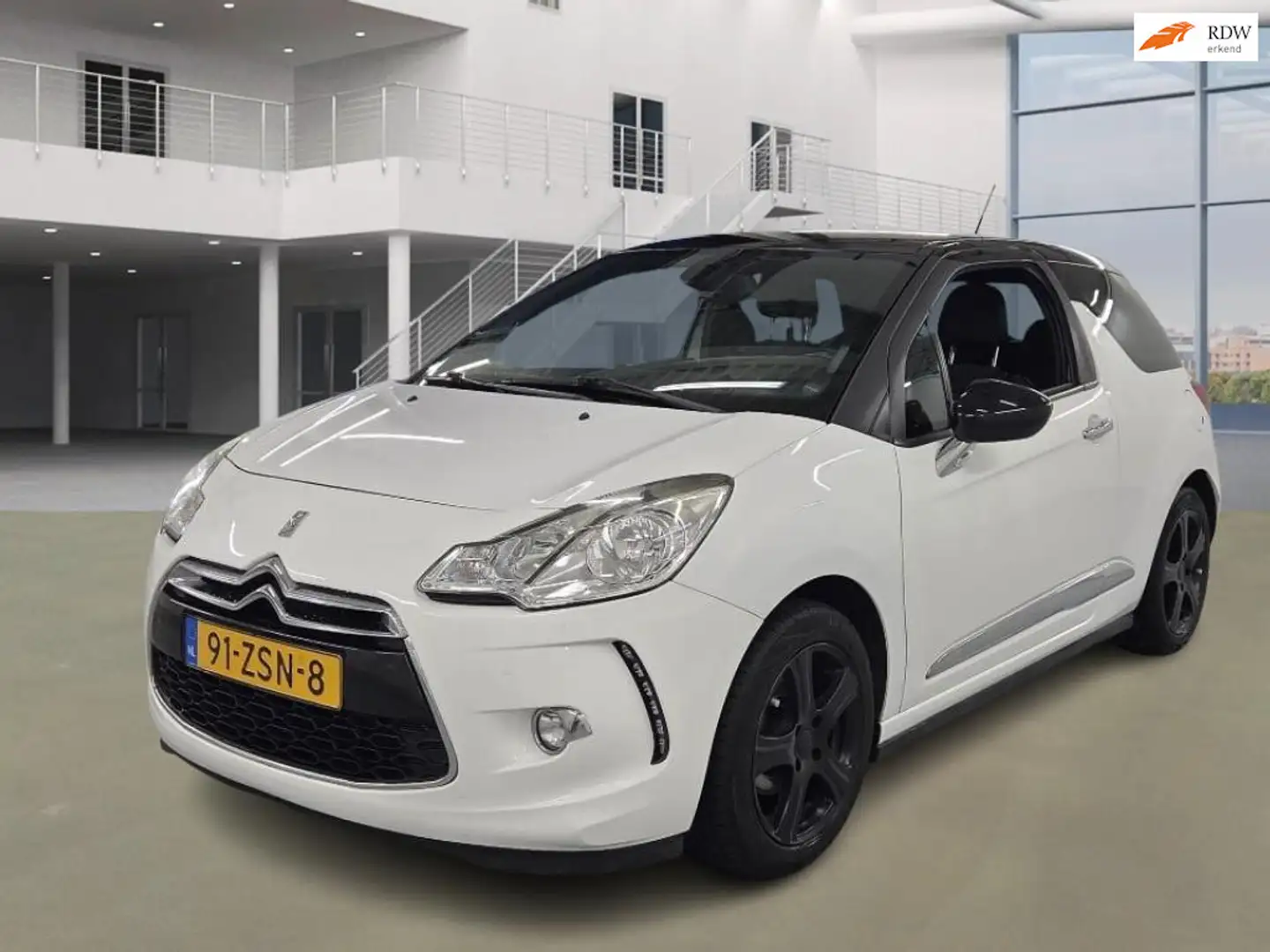Citroen DS3 1.2 VTi Business NAVI PSENSOR CRUISE 2 X SLEUTELS Bianco - 1