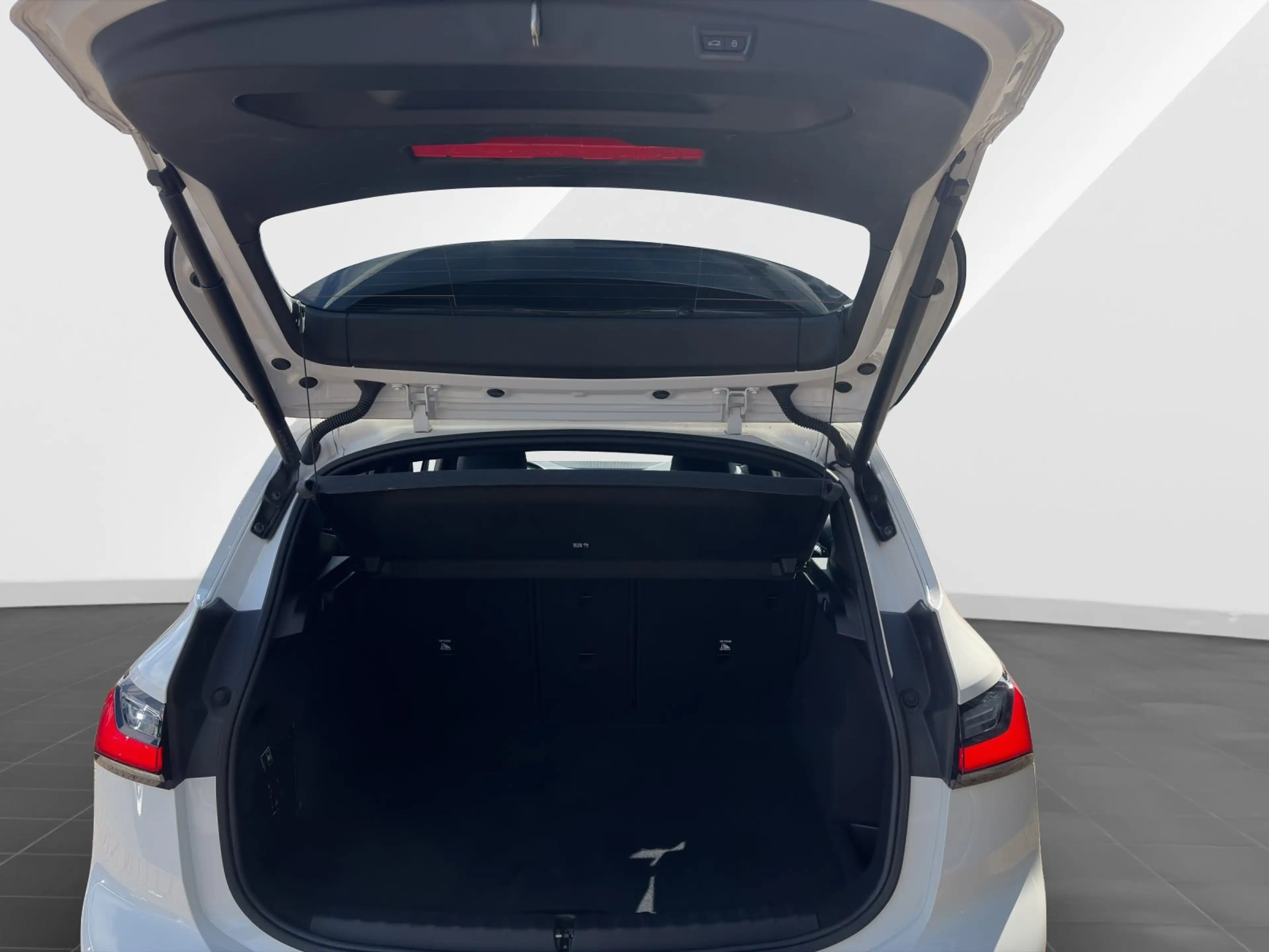 BMW 223 d xDrive Active Tourer M Sport | Kamera | adap. LE — photo 9