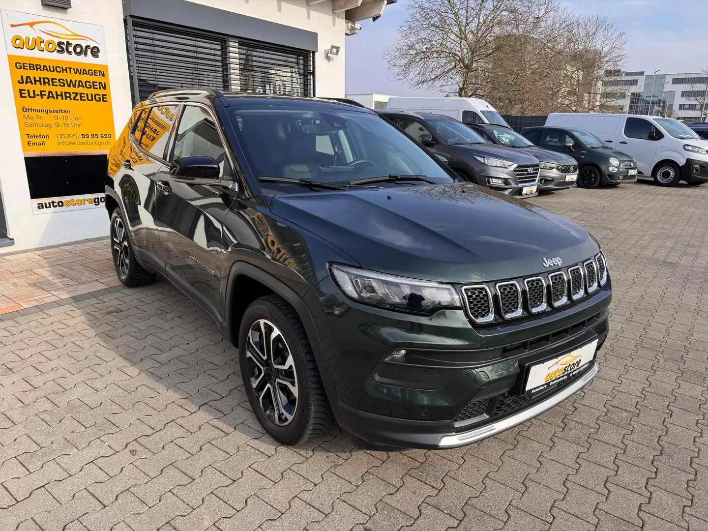 Jeep Compass Limited FWD 1.3 MultiAir 110 kW (150 PS), Autom... Verde - 2