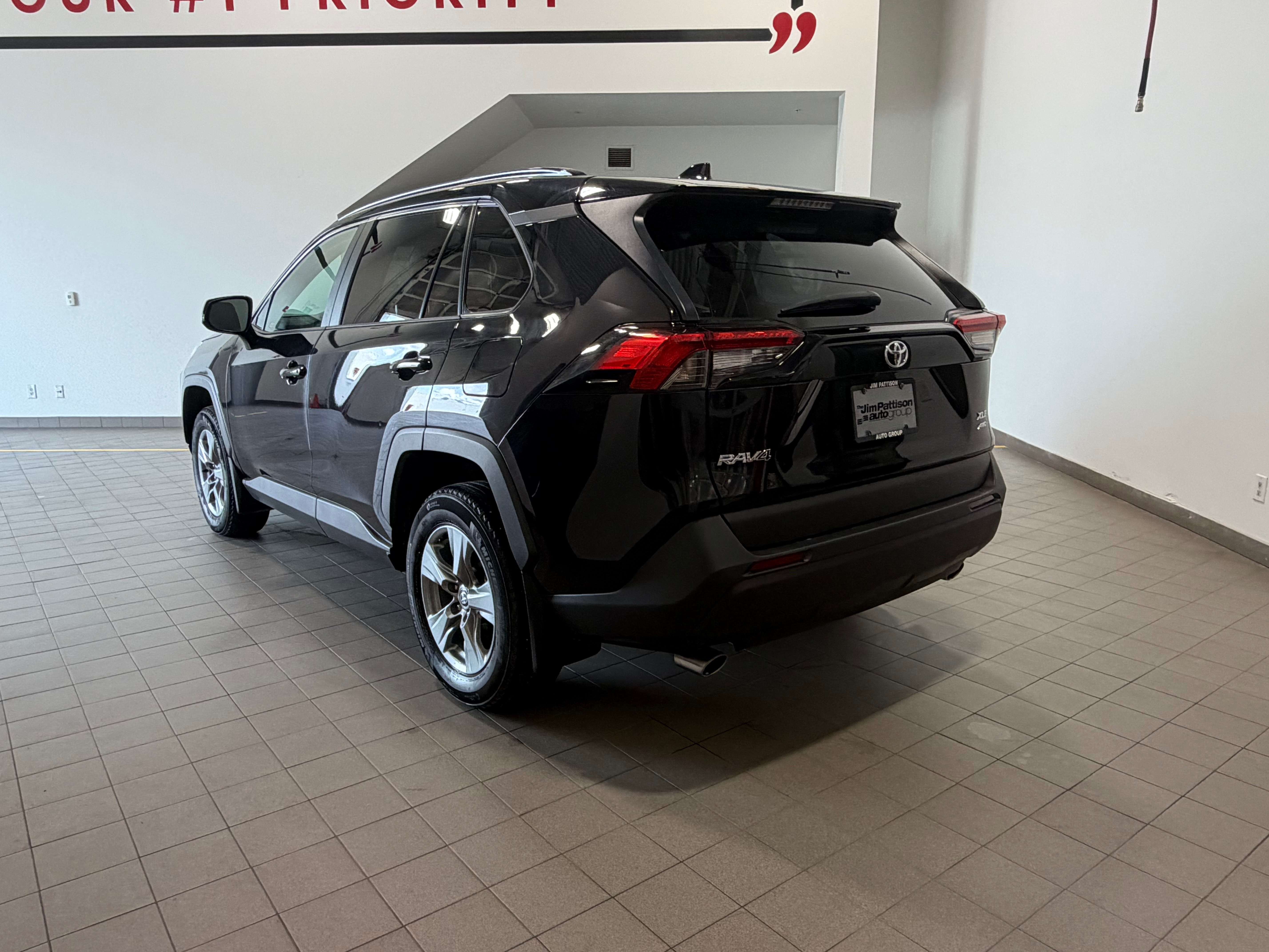 2024 Toyota RAV4 XLE AWD — снимка 1