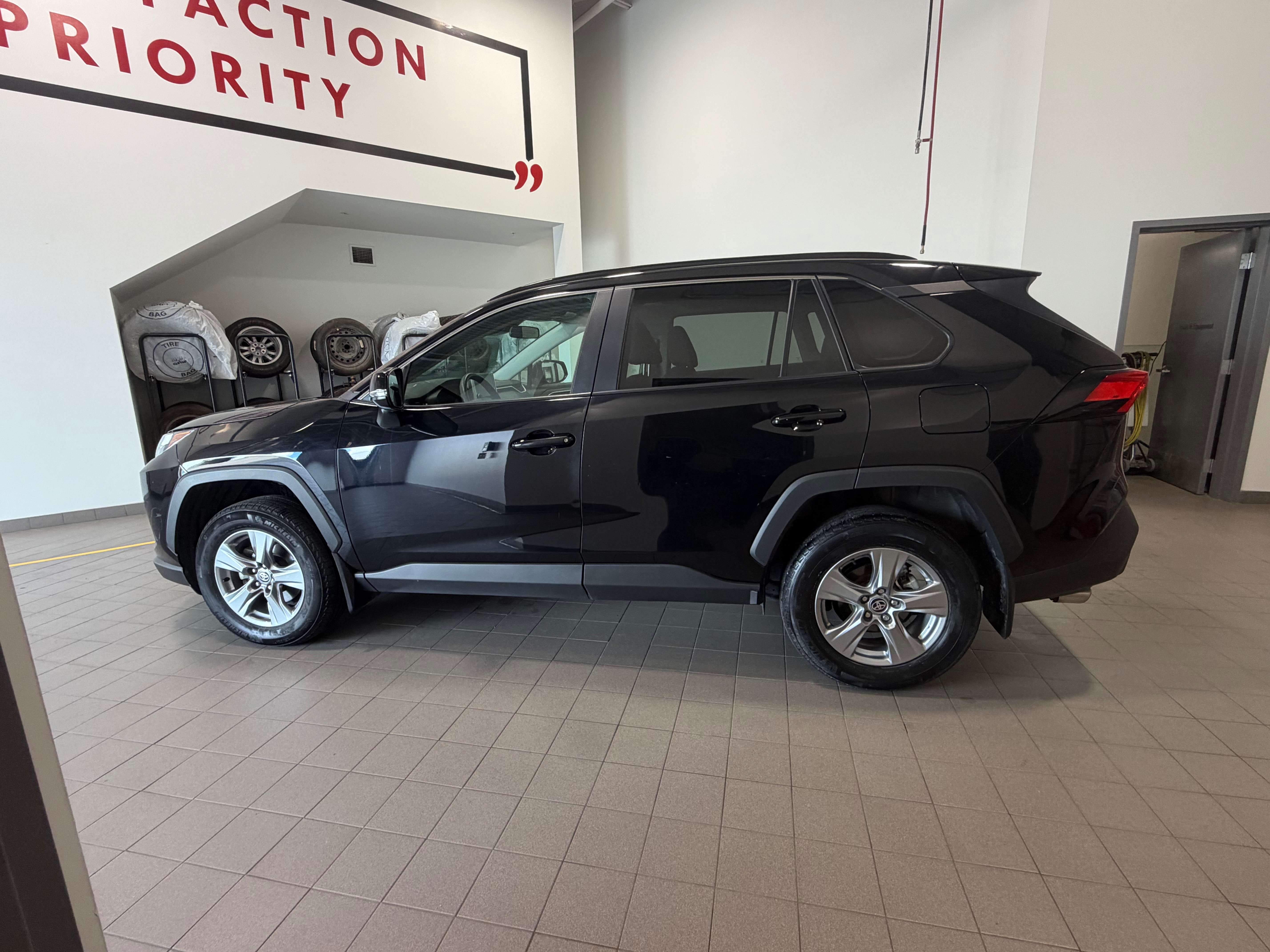 2024 Toyota RAV4 XLE AWD — снимка 1