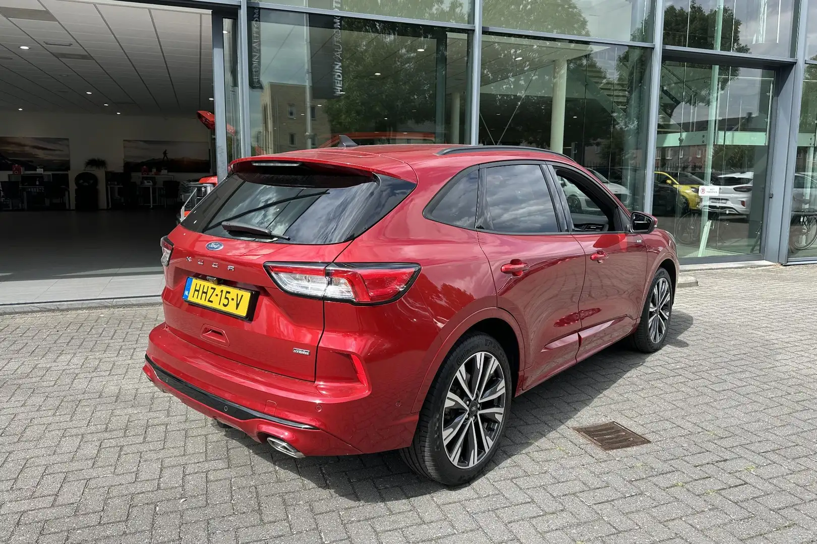 Ford Kuga 2.5 PHEV ST-Line X | Driver Assistance | Winter Pa Rood - 2