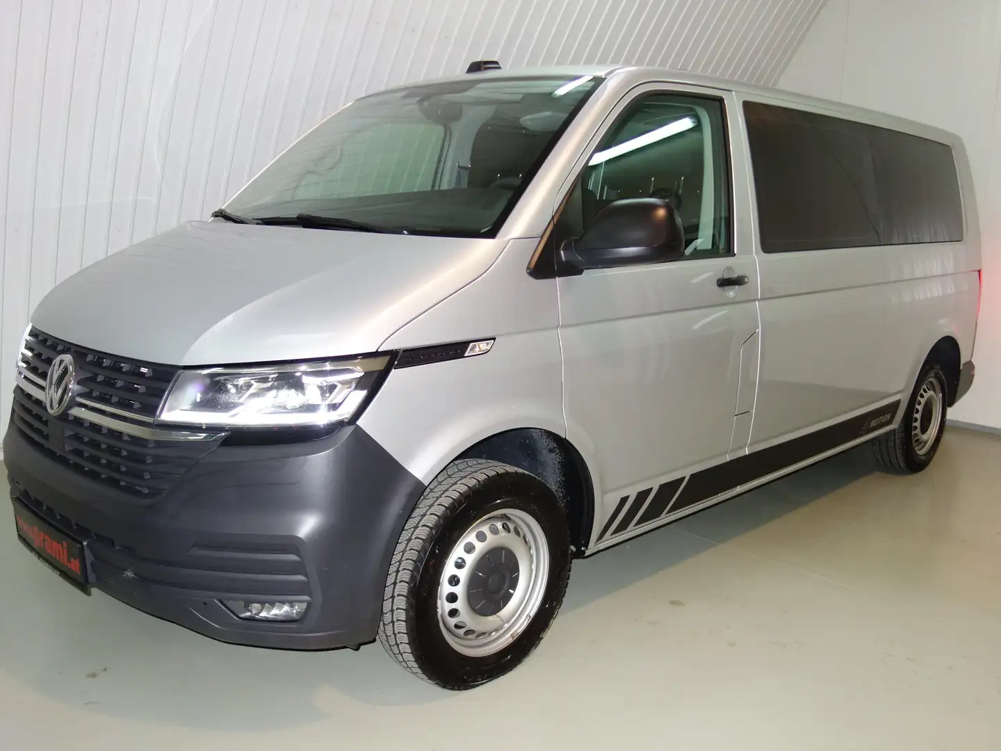 Volkswagen T6.1 Kombi VW Transporter LR ALLRAD 9sitzer Silber - 1