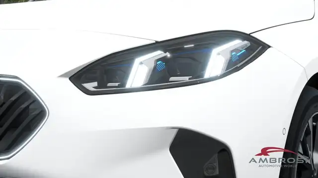 BMW 1 Series view 6