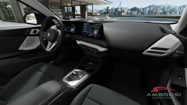 BMW 1 Series view 9