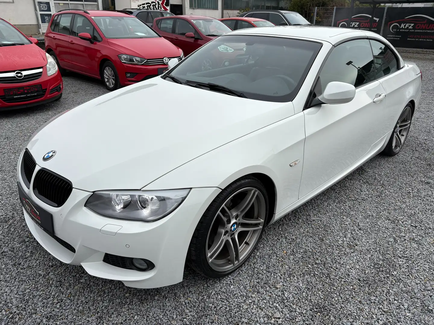 BMW 320 320d Cabrio Aut.*NUR 40.000KM*NEUWERTIG Weiß - 2