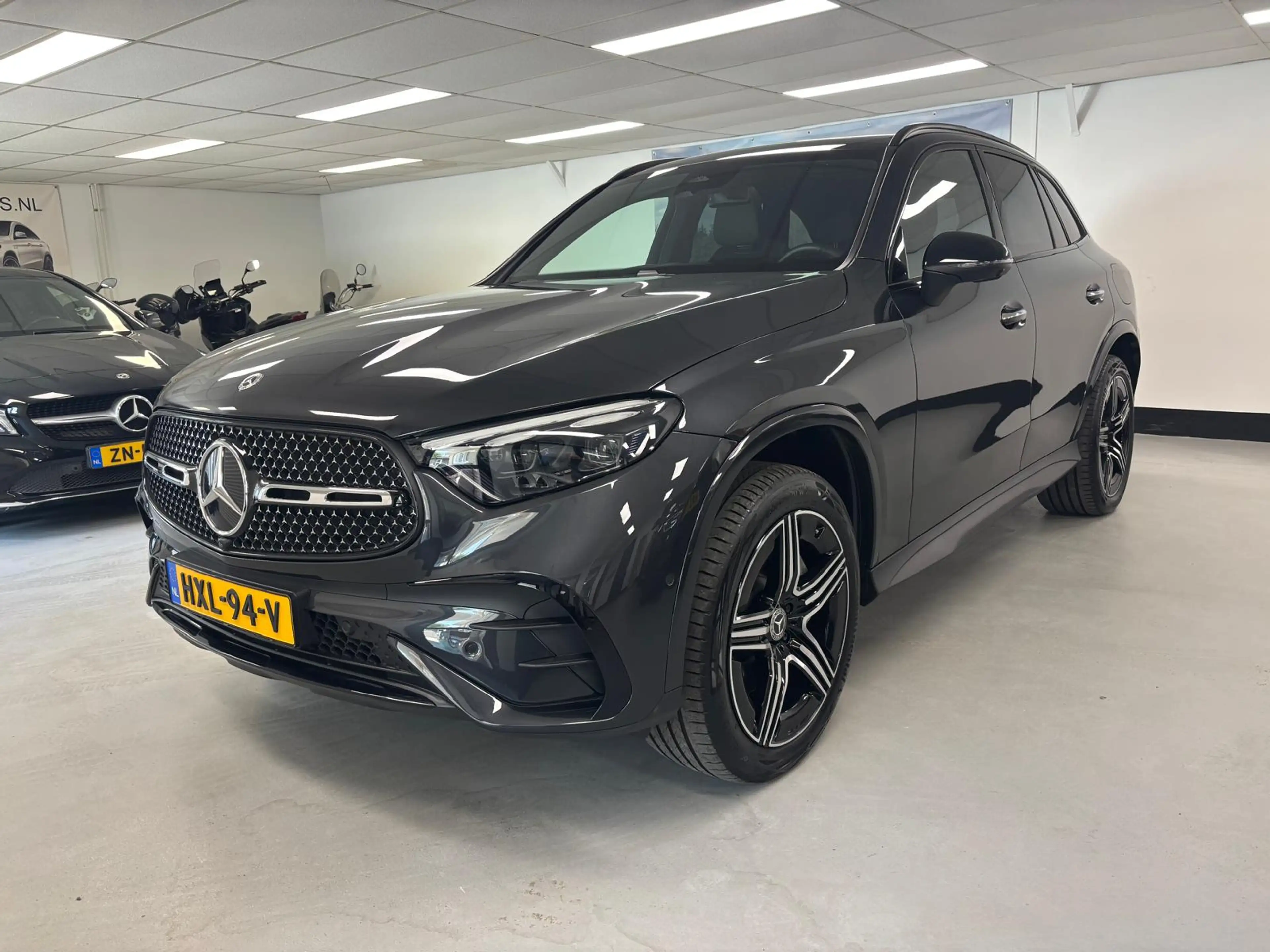 Mercedes-Benz GLC 400 400e 4MATIC AMG Panorama Memory 360 Keyless — photo 7