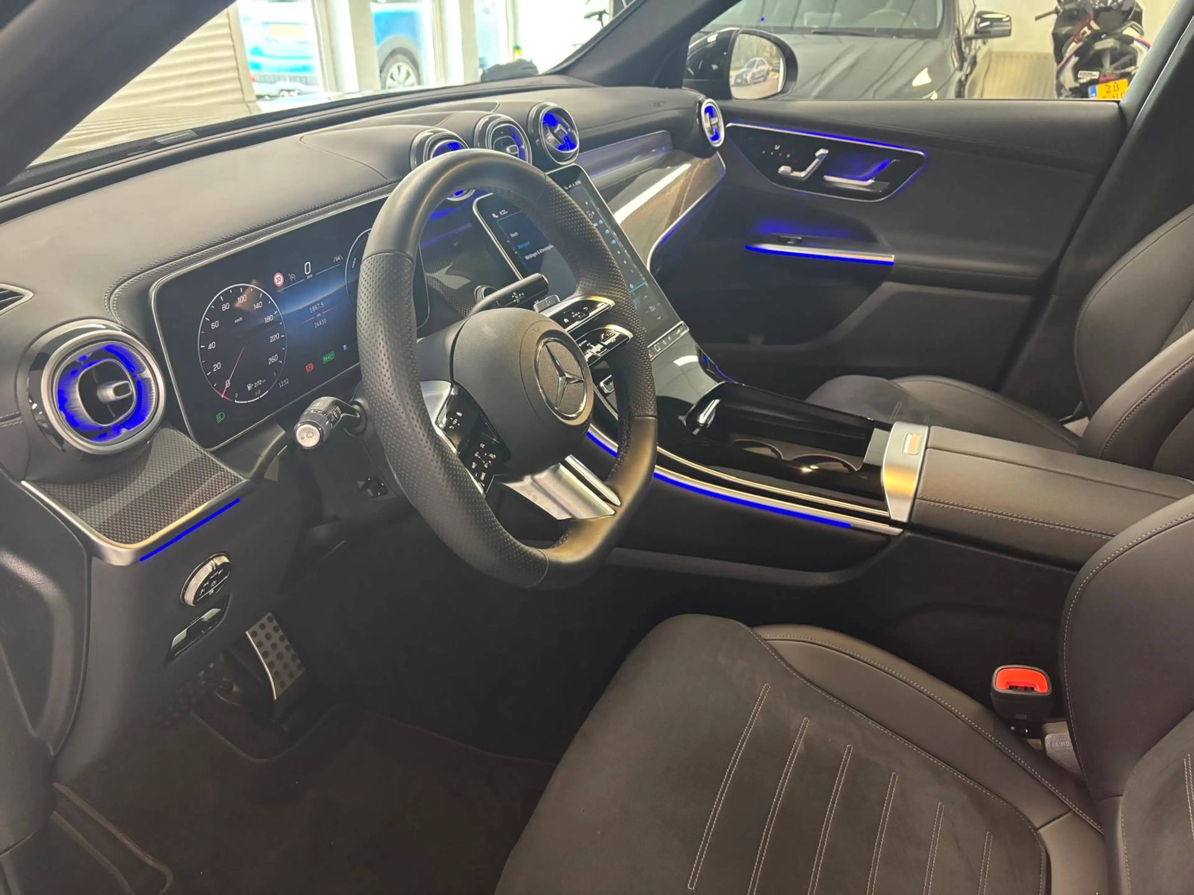Mercedes-Benz GLC 400 400e 4MATIC AMG Panorama Memory 360 Keyless — photo 2