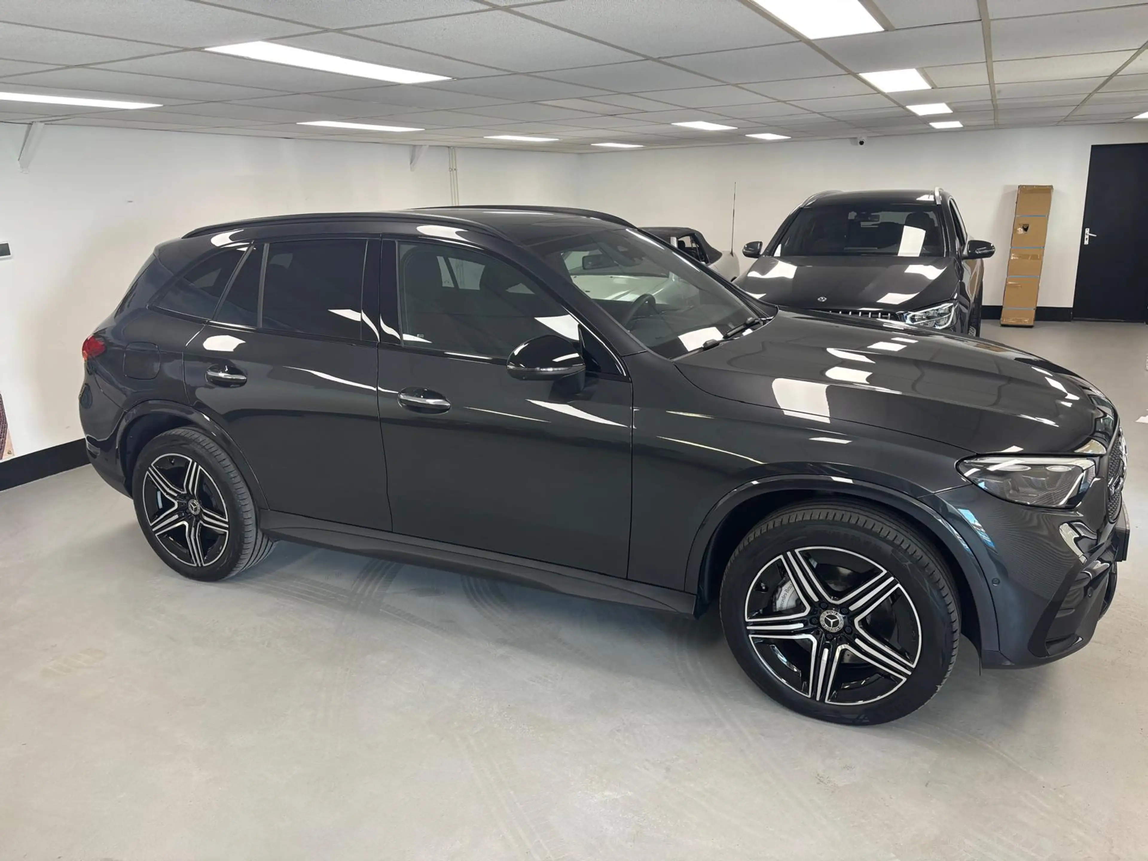 Mercedes-Benz GLC 400 400e 4MATIC AMG Panorama Memory 360 Keyless — photo 22