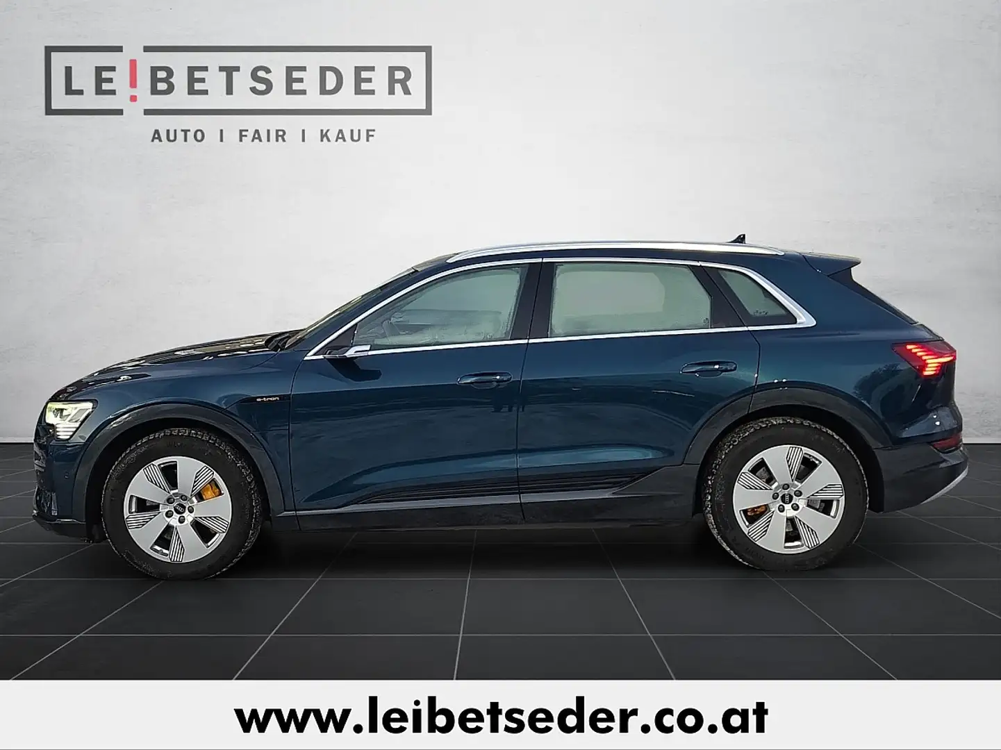 Audi e-tron 55 quattro 95kWh Advanced Blau - 2