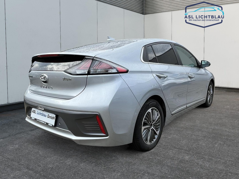 Hyundai IONIQ PLUG IN Hybrid ADVANTAGE 1.6 — photo 5