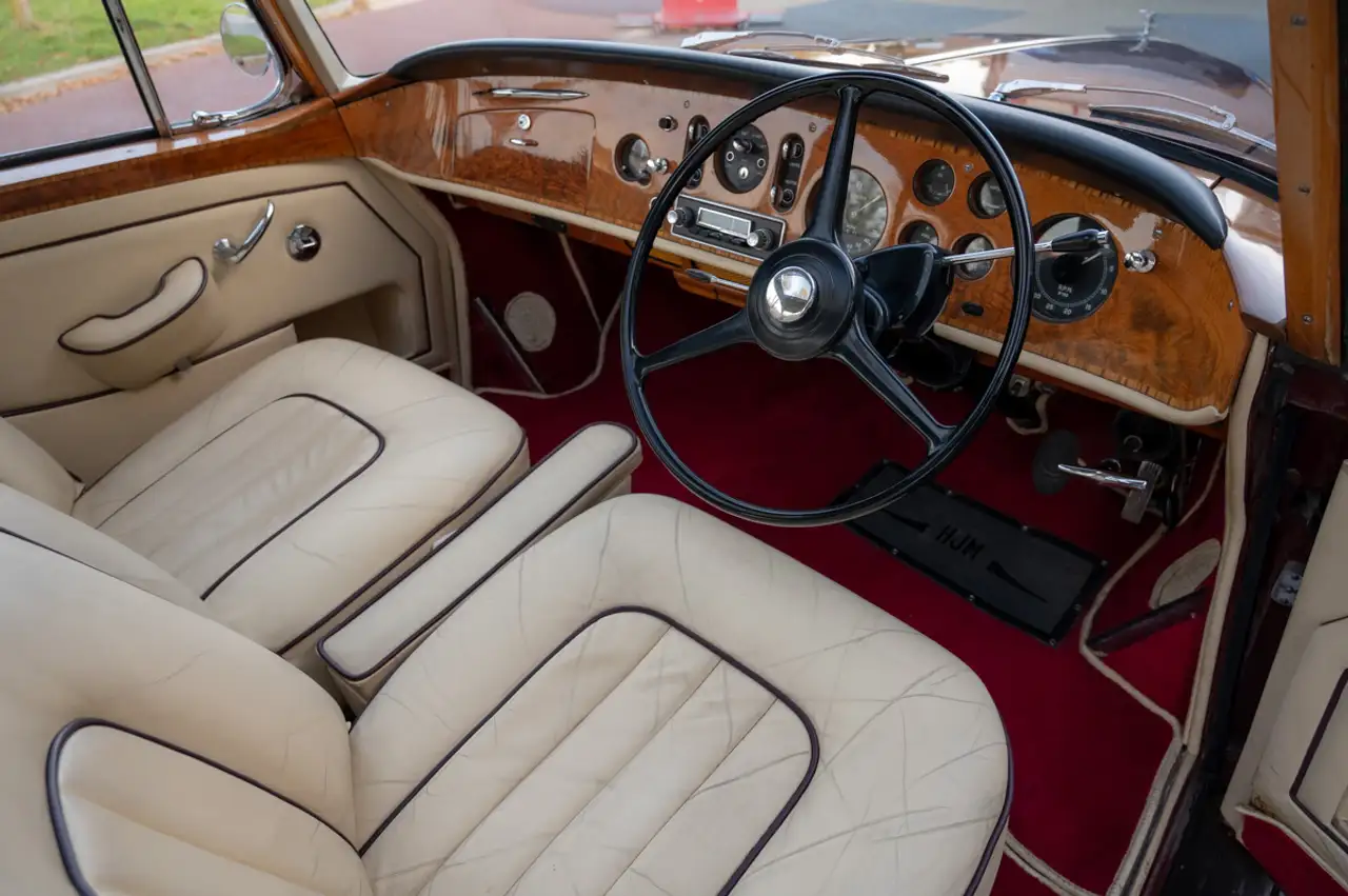 Bentley Continental S2 by H.J. Mulliner, foto 6