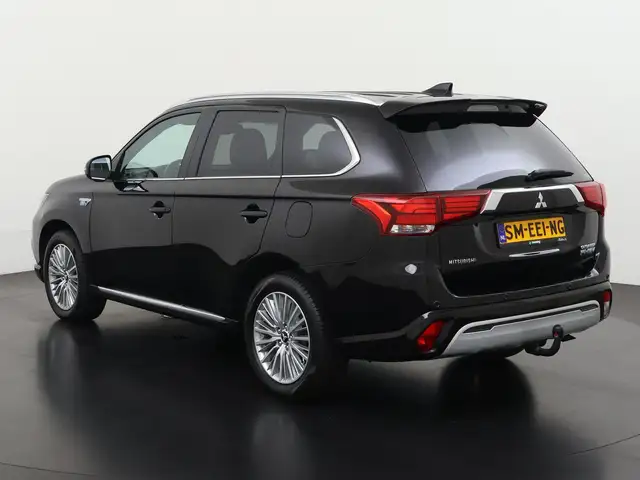 Mitsubishi Outlander view 7