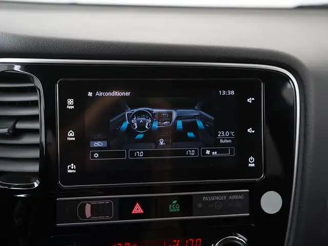 Mitsubishi Outlander view 19