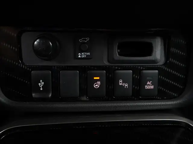Mitsubishi Outlander view 13