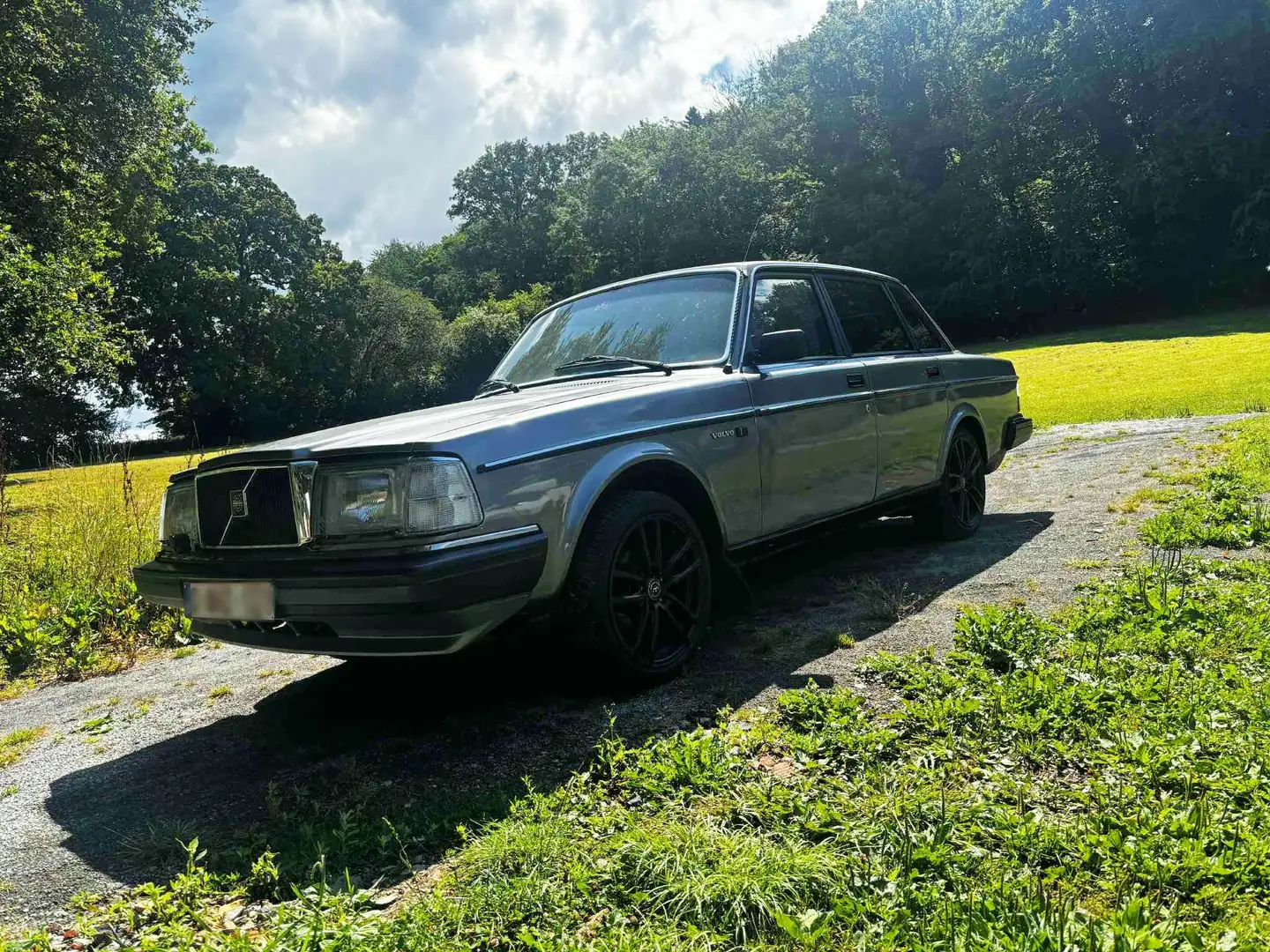 Volvo 240 2.3 redblock ancètre Zilver - 1