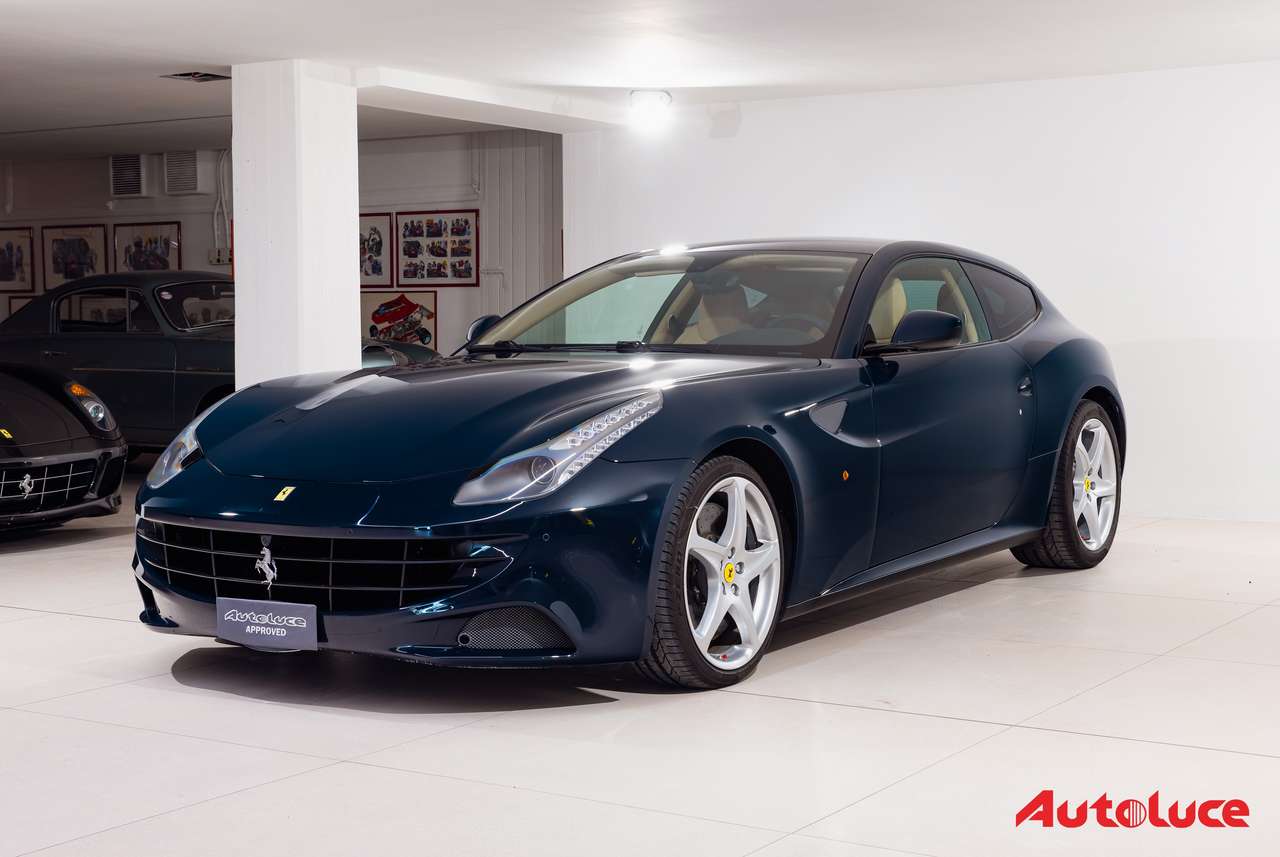 Ferrari FF