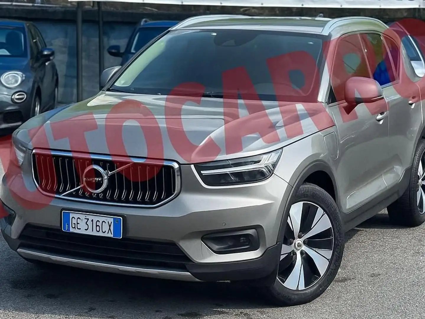 Volvo XC40 1.5 t4 phev Inscription Expression N1 Bronce - 1
