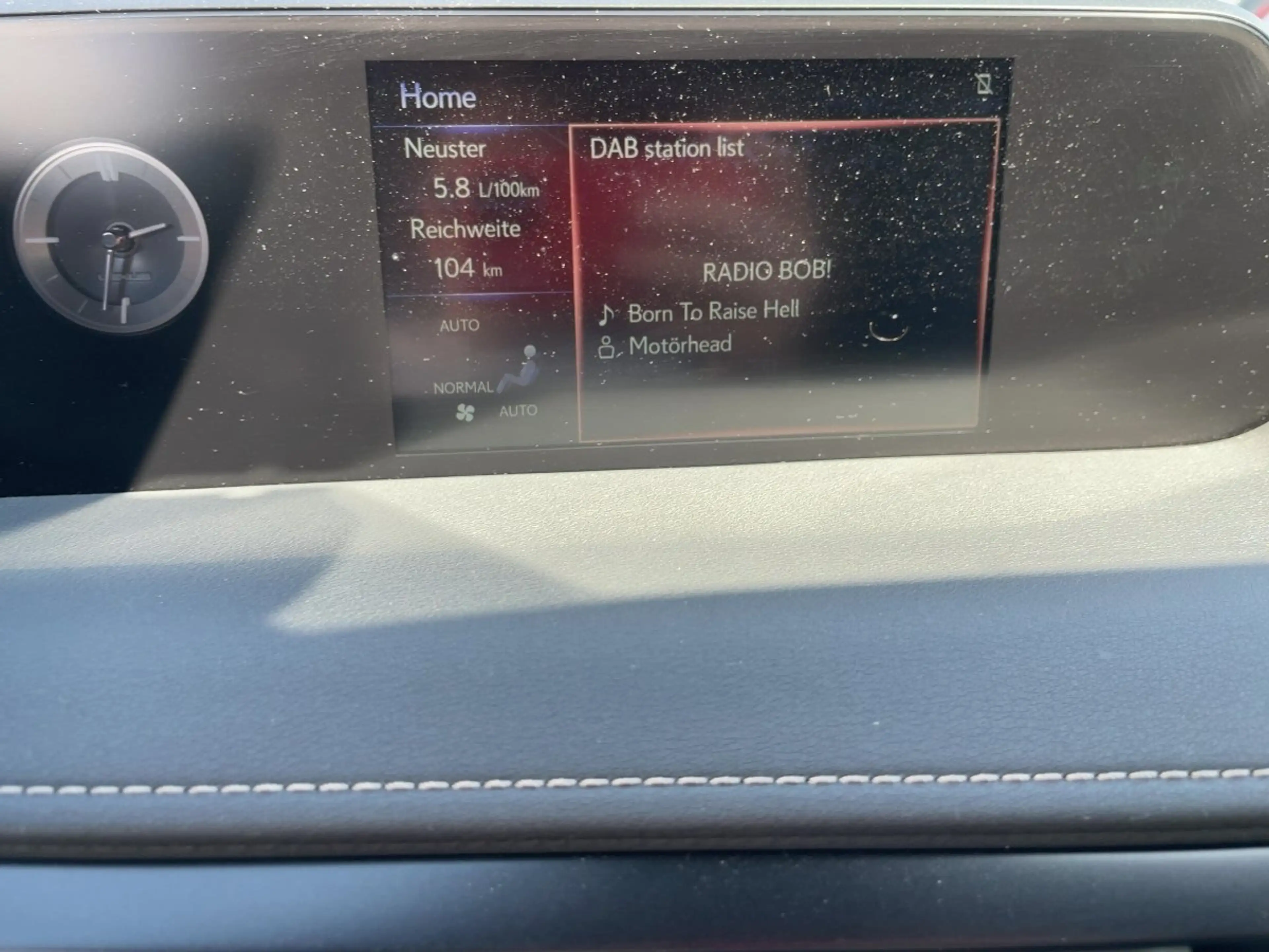 Lexus UX 250h Style Edition ACC+LED+SHZ+2xKlima — photo 12