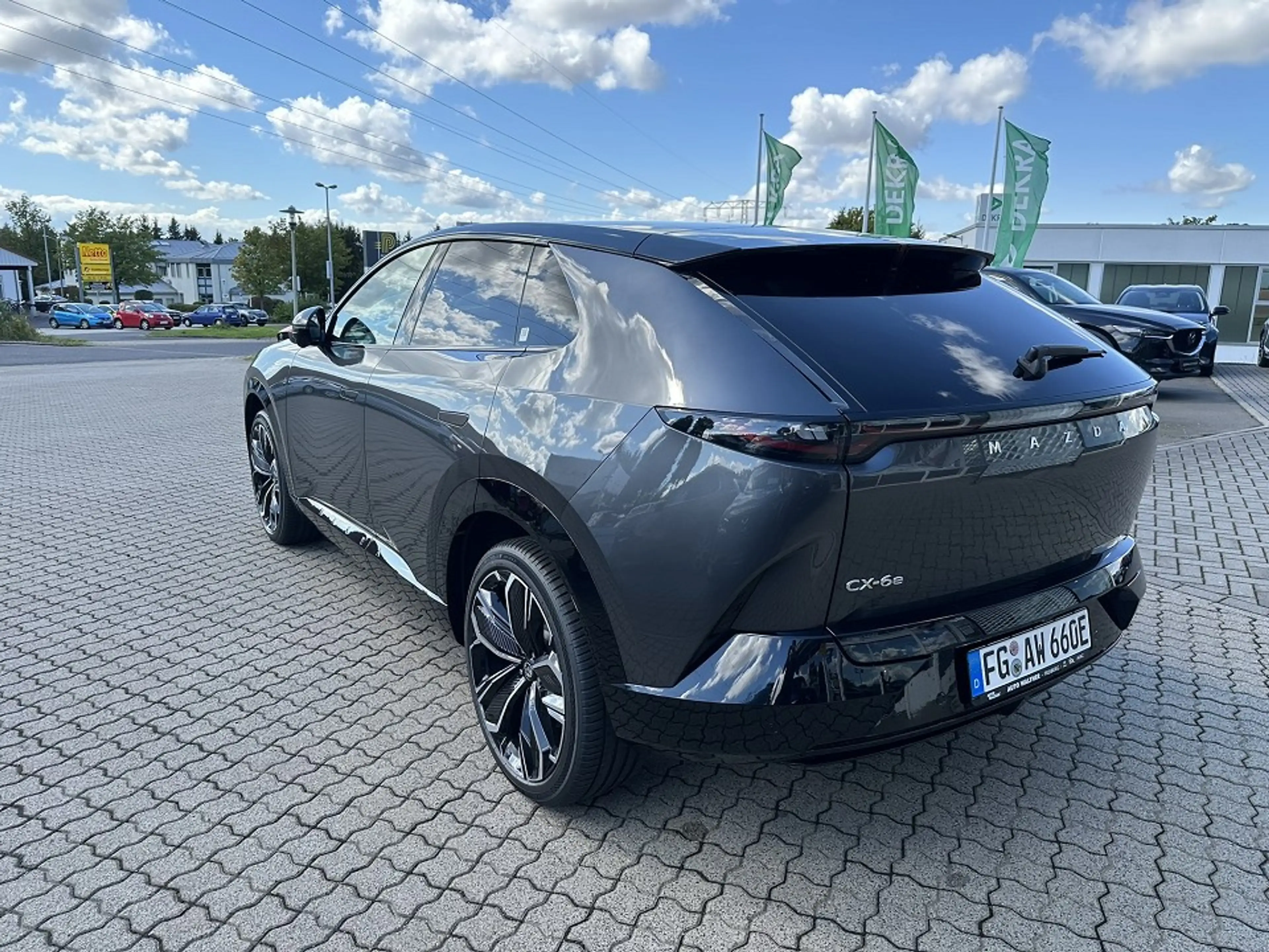 Mazda CX-6e 5WGN EV 258ps 1AT RWD Takumi BKTR PABS — photo 6