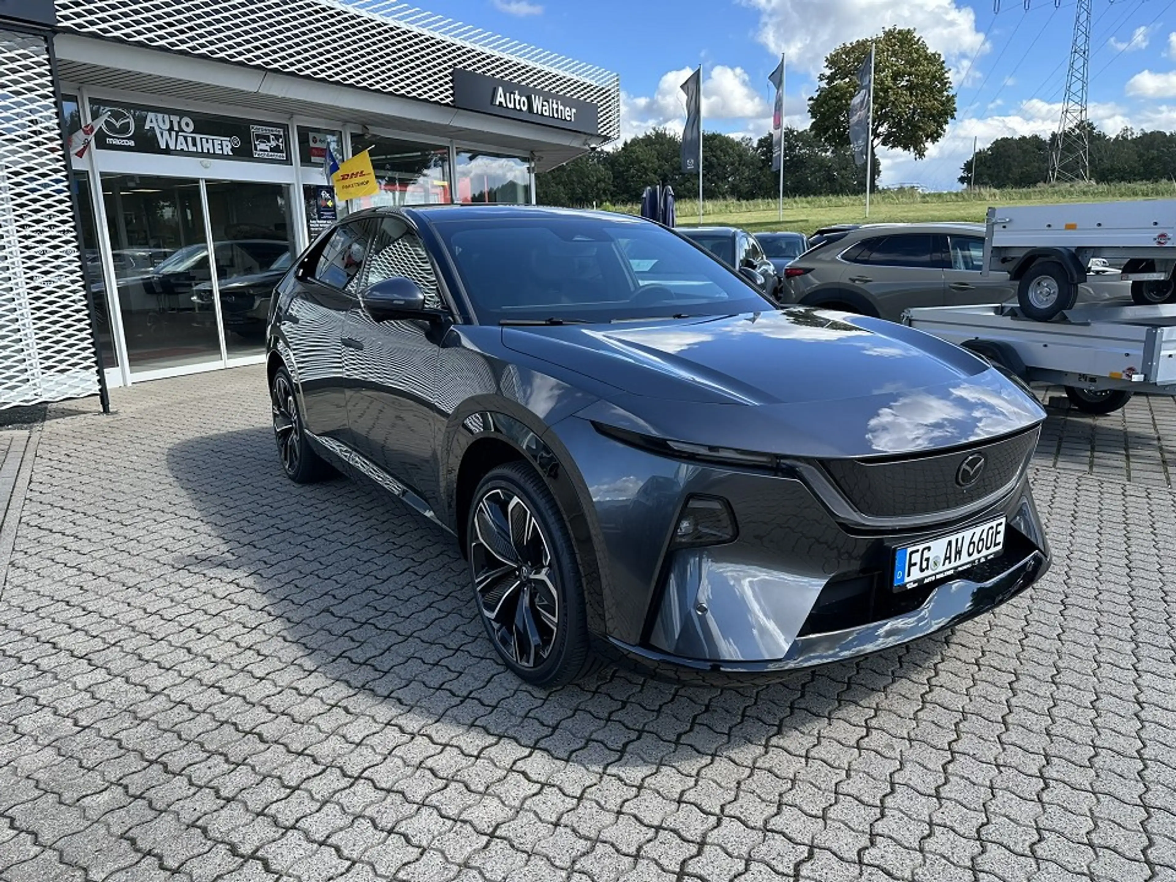 Mazda CX-6e 5WGN EV 258ps 1AT RWD Takumi BKTR PABS — photo 3