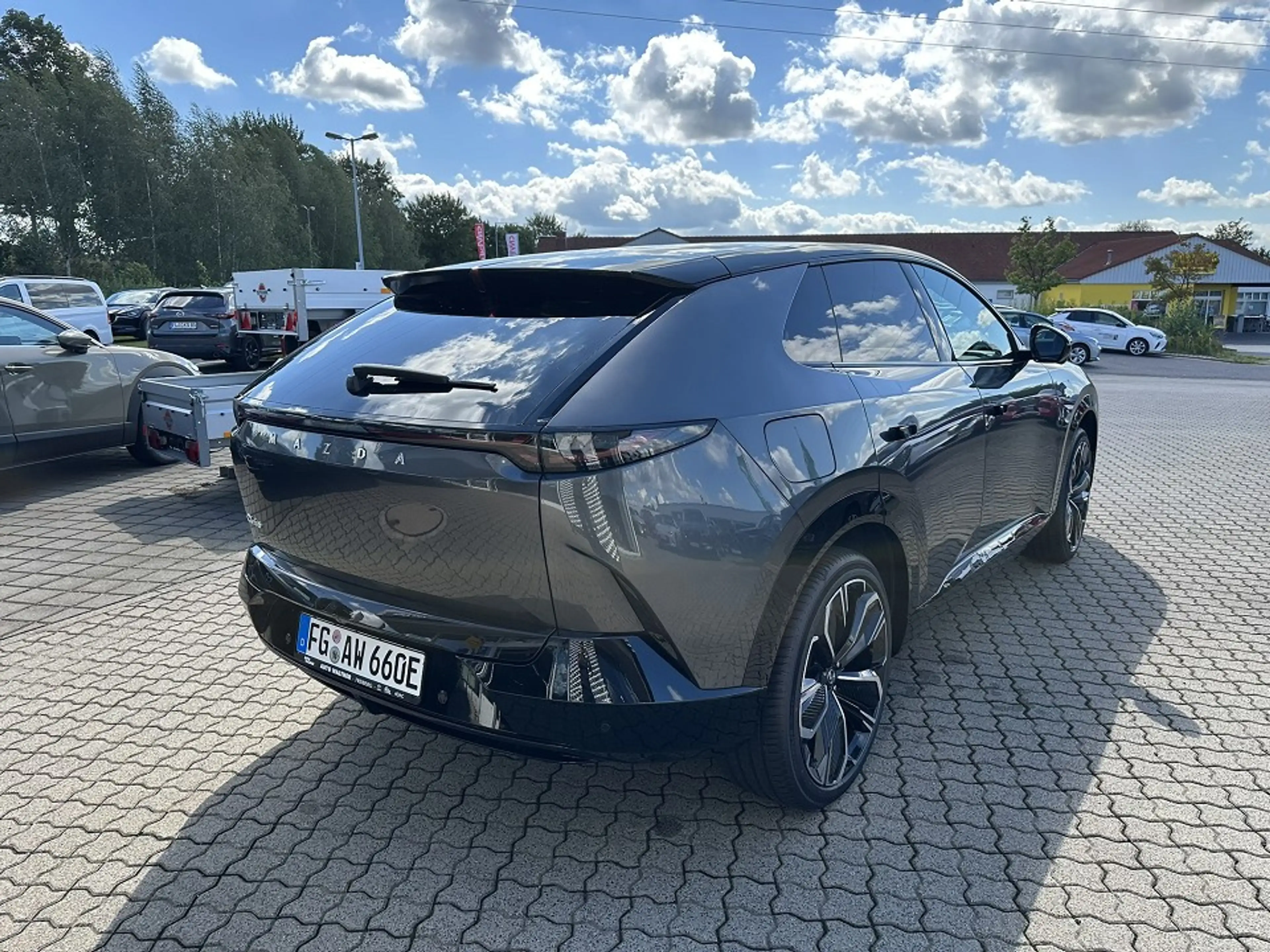 Mazda CX-6e 5WGN EV 258ps 1AT RWD Takumi BKTR PABS — photo 12