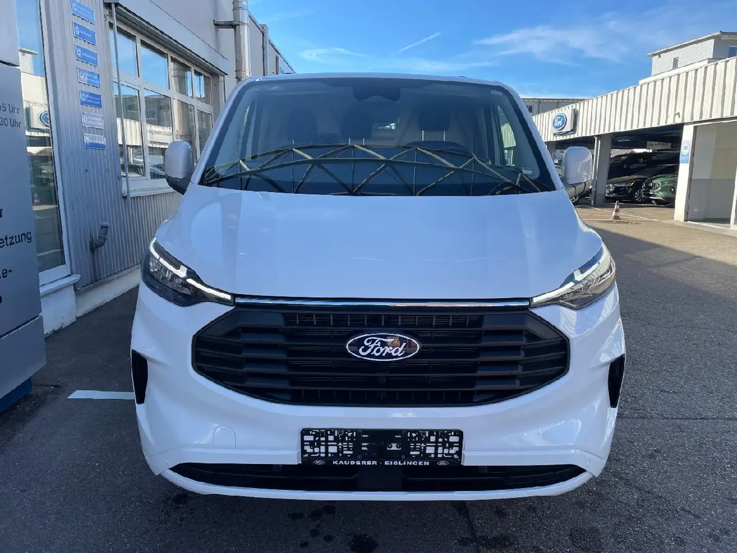 Ford Transit Custom 320 L1 Limited AWD - 2