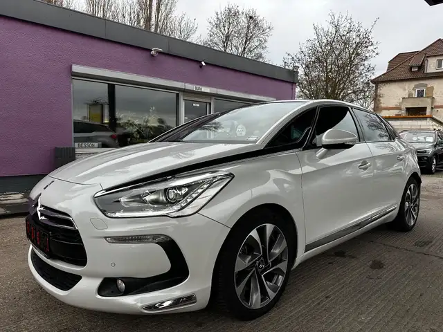 Citroen DS5 SportChic "AHK"HU/AU+Service Neu"