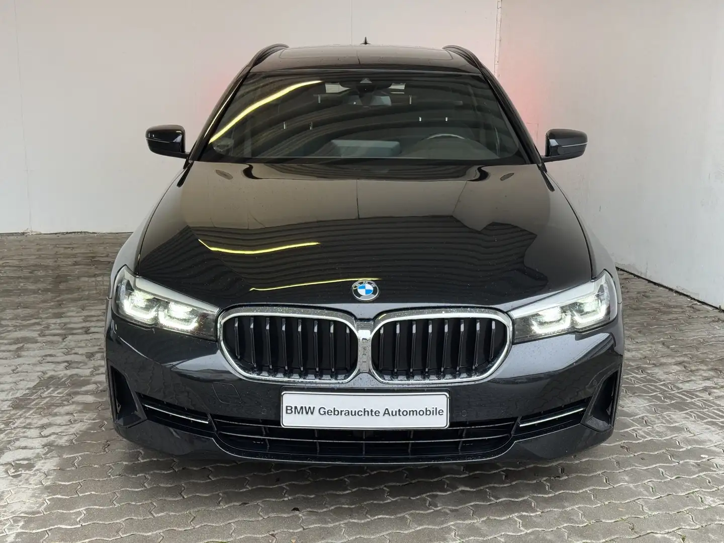BMW 530 dA Tour. CockProf.PGD.RFK.DriveAss.HiFi.SHZ Schwarz - 1